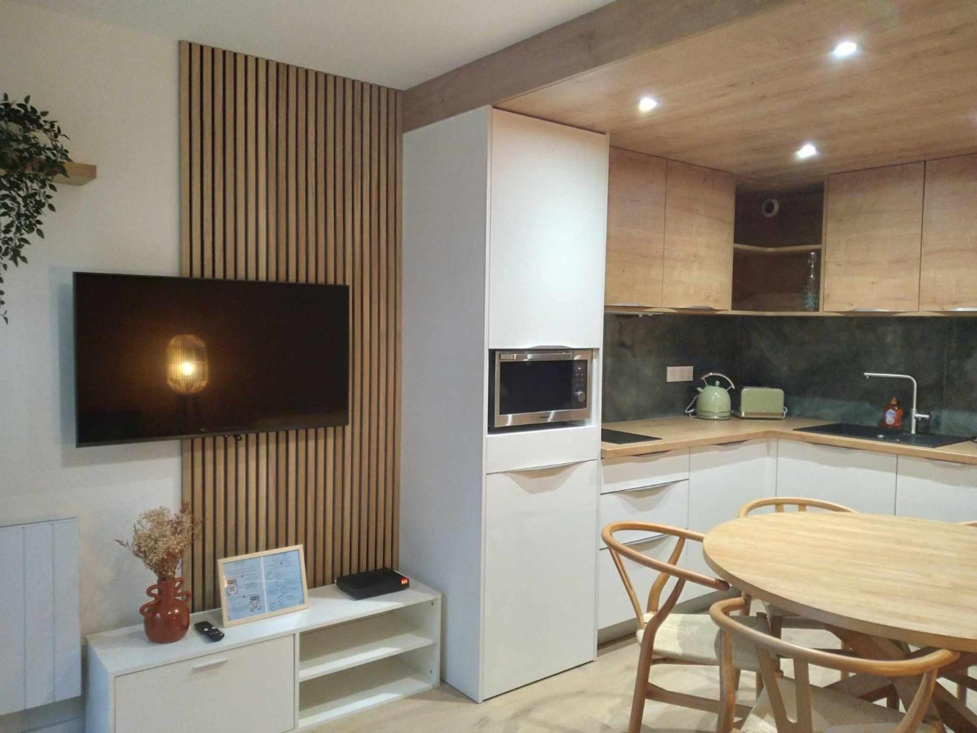 Duplex Lumineux - 40M2 - 2 Chambres - Balcon Terrasse - Parking - Entierement Renove En Mai 2024 Котеретс Екстер'єр фото