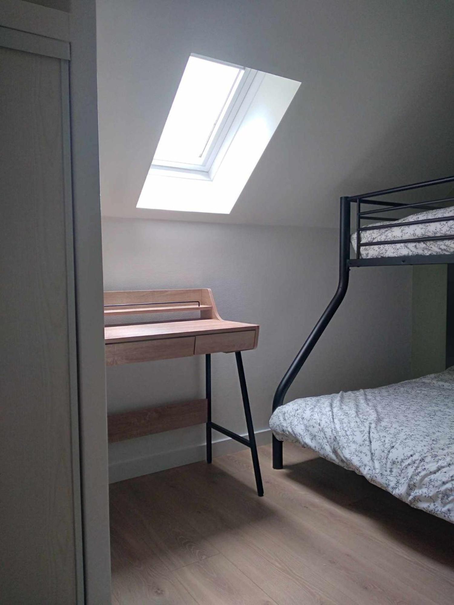 Duplex Lumineux - 40M2 - 2 Chambres - Balcon Terrasse - Parking - Entierement Renove En Mai 2024 Котеретс Екстер'єр фото